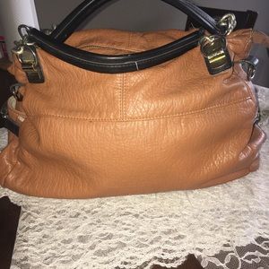 Steve Madden Tan and Black Tote